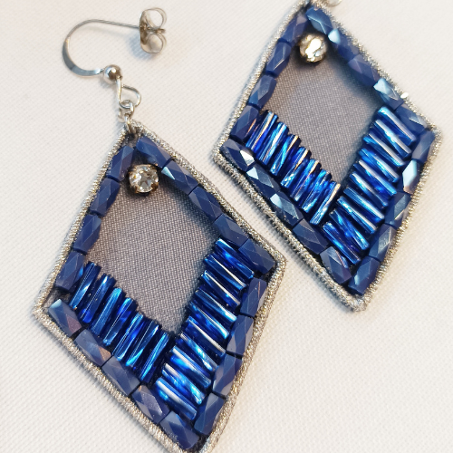 Boucle d'oreille bleu marineargent